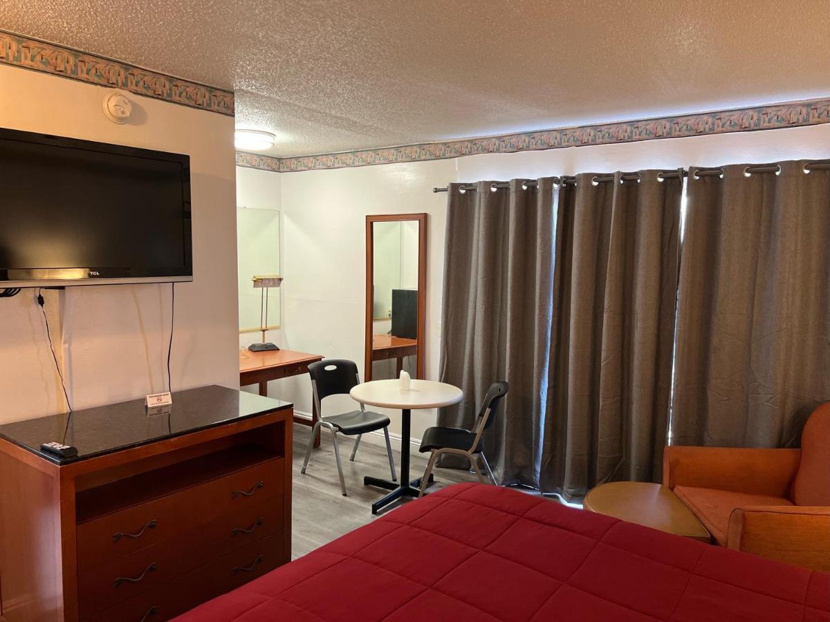 American Inn - Перрис Экстерьер фото
